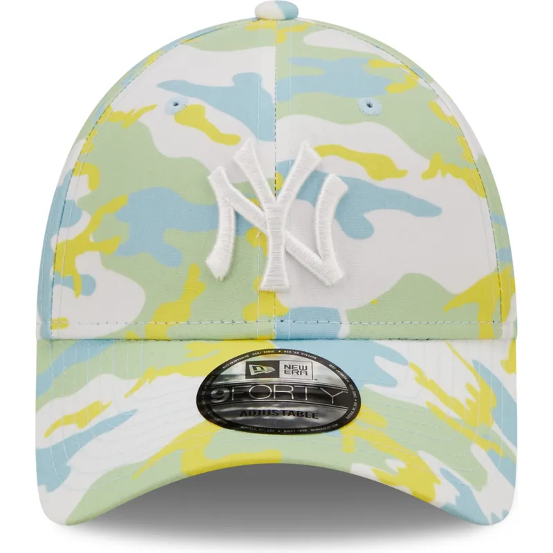 petten-gebogen-groen-verstelbaar-9forty-all-over-print-seasonal-van-new-york-yankees-mlb-van-new-era
