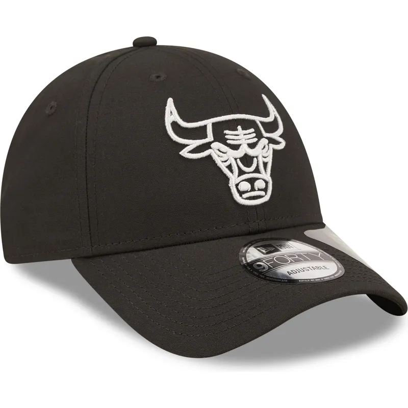 petten-gebogen-zwart-verstelbaar-9forty-repreve-monochrom-van-chicago-bulls-nba-van-new-era