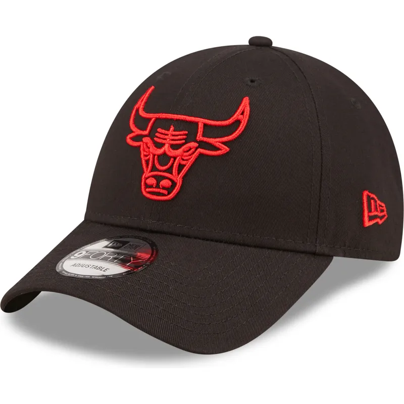 petten-gebogen-zwart-verstelbaar-9forty-neon-outline-van-chicago-bulls-nba-van-new-era petten-gebogen-zwart-verstelbaar-9forty-neon-outline-van-chicago-bulls-nba-van-new-era