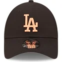 petten-gebogen-zwart-verstelbaar-9forty-league-essential-van-los-angeles-dodgers-mlb-van-new-era