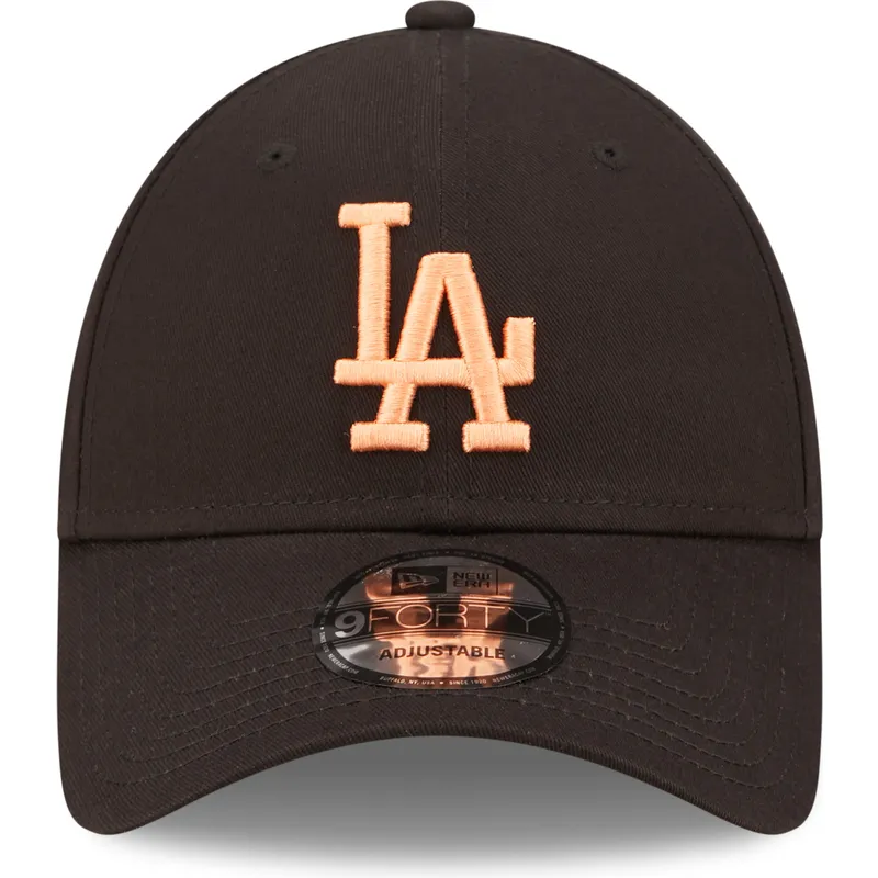 petten-gebogen-zwart-verstelbaar-9forty-league-essential-van-los-angeles-dodgers-mlb-van-new-era