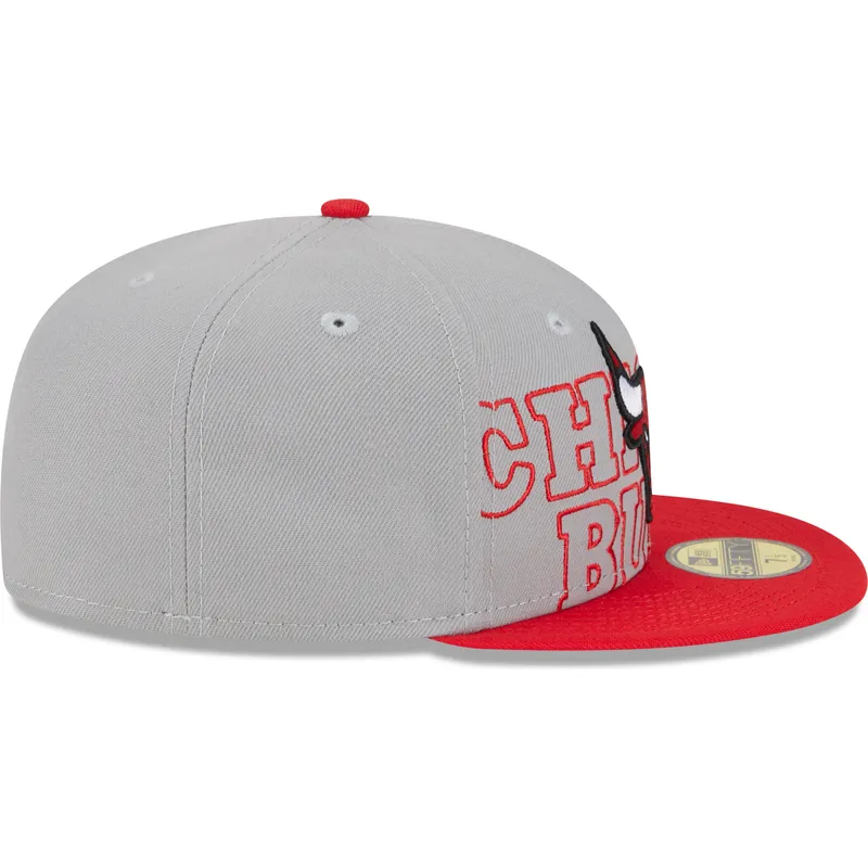 petten-plat-grijs-fitted-59fifty-draft-edition-2023-van-chicago-bulls-nba-van-new-era