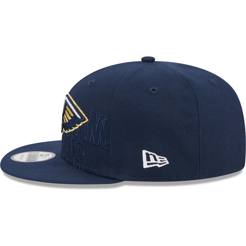 petten-plat-marineblauw-snapback-9fifty-draft-edition-2023-van-new-orleans-pelicans-nba-van-new-era petten-plat-marineblauw-snapback-9fifty-draft-edition-2023-van-new-orleans-pelicans-nba-van-new-era