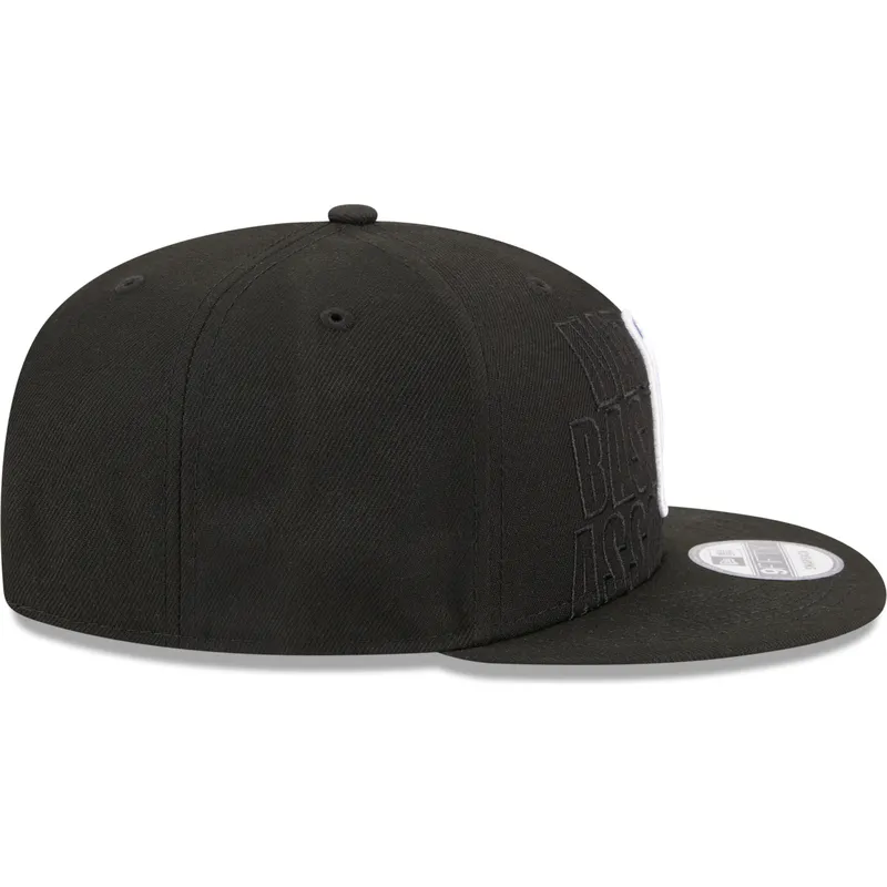 petten-plat-zwart-snapback-9fifty-draft-edition-2023-van-nba-van-new-era petten-plat-zwart-snapback-9fifty-draft-edition-2023-van-nba-van-new-era