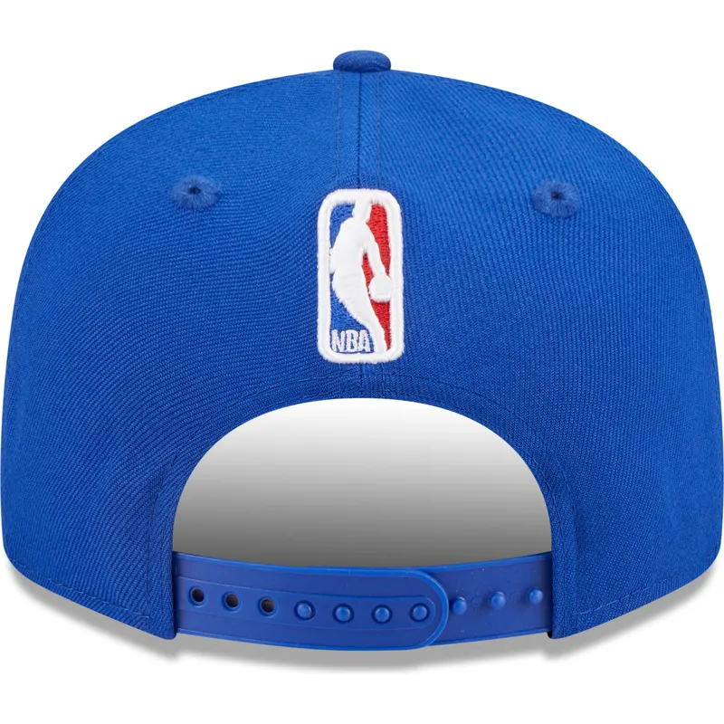 petten-plat-blauw-snapback-9fifty-draft-edition-2023-van-new-york-knicks-nba-van-new-era petten-plat-blauw-snapback-9fifty-draft-edition-2023-van-new-york-knicks-nba-van-new-era