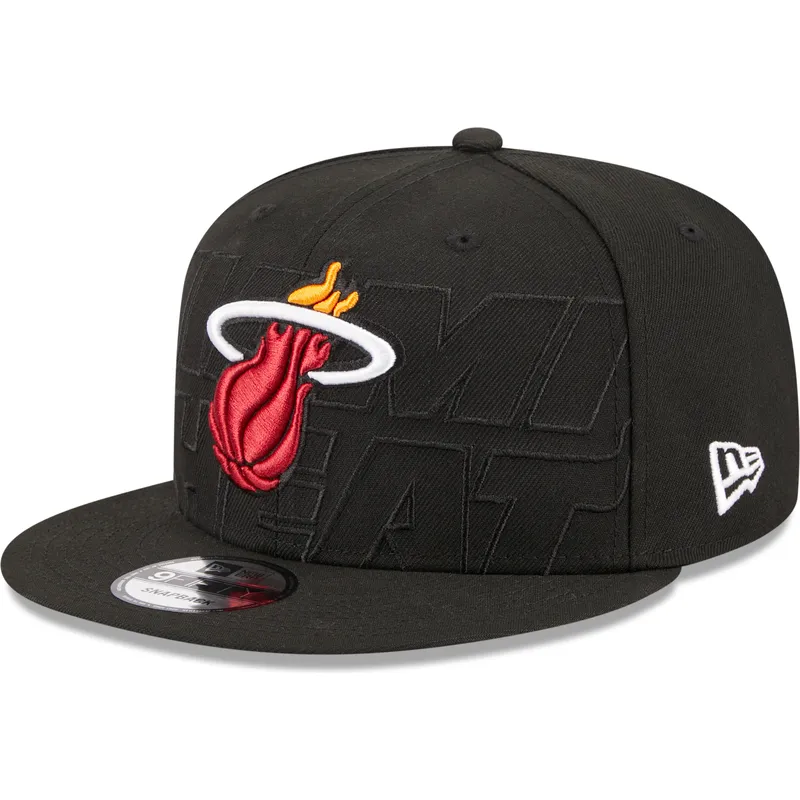 petten-plat-zwart-snapback-9fifty-draft-edition-2023-van-miami-heat-nba-van-new-era petten-plat-zwart-snapback-9fifty-draft-edition-2023-van-miami-heat-nba-van-new-era