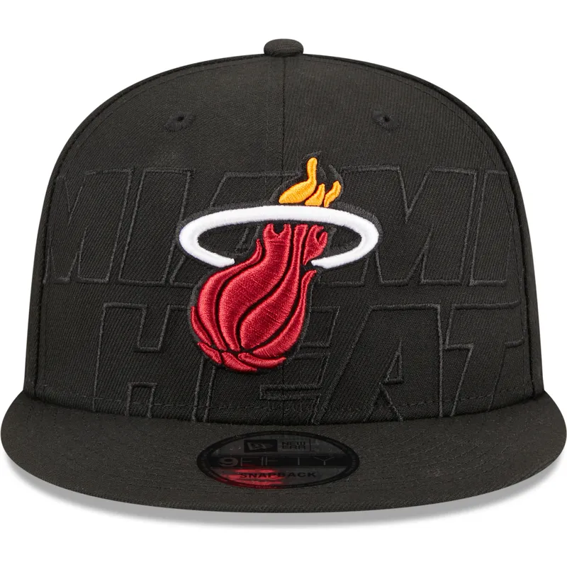 petten-plat-zwart-snapback-9fifty-draft-edition-2023-van-miami-heat-nba-van-new-era petten-plat-zwart-snapback-9fifty-draft-edition-2023-van-miami-heat-nba-van-new-era