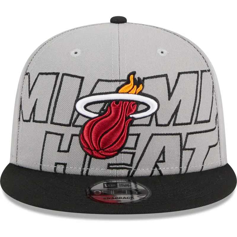 petten-plat-grijs-snapback-9fifty-draft-edition-2023-van-miami-heat-nba-van-new-era petten-plat-grijs-snapback-9fifty-draft-edition-2023-van-miami-heat-nba-van-new-era
