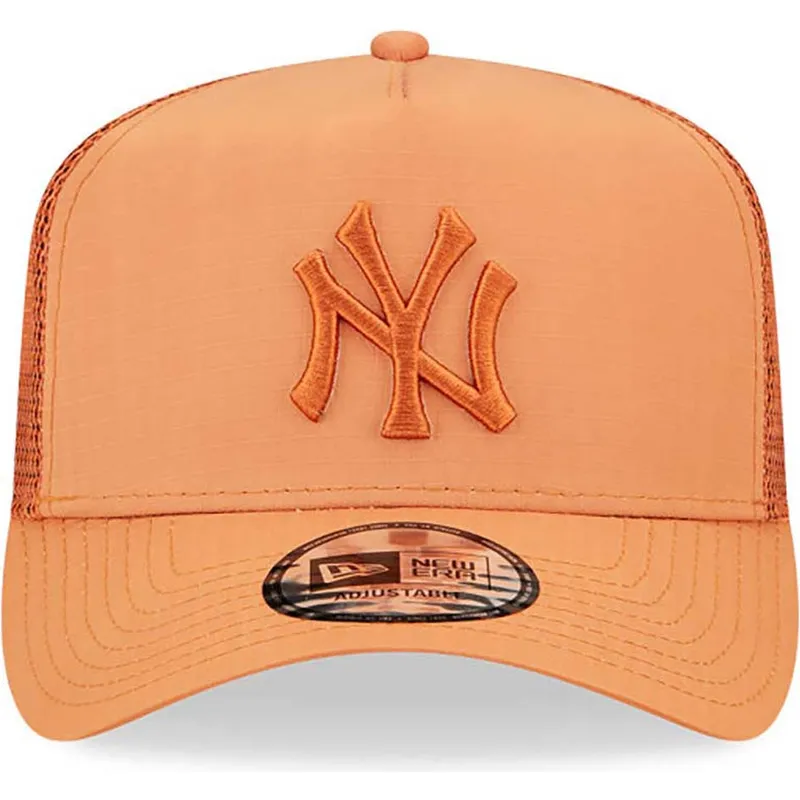 petten-gebogen-bruin-snapback-a-frame-tech-ripstop-van-new-york-yankees-mlb-van-new-era