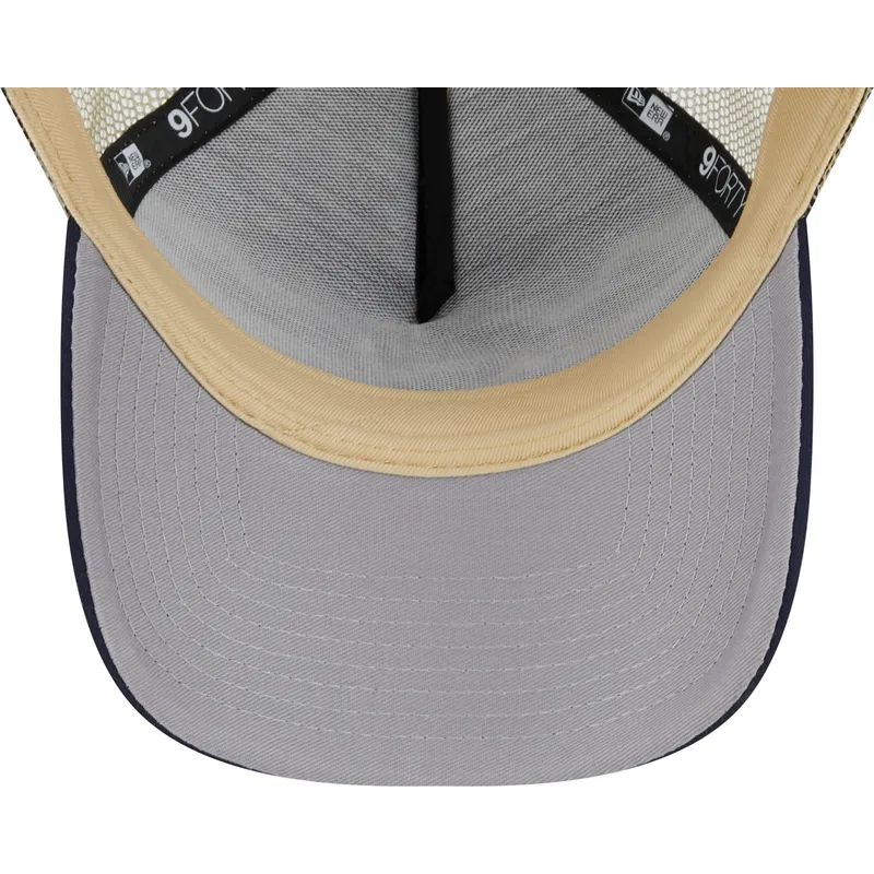 petten-gebogen-beige-snapback-9forty-a-frame-all-day-van-new-york-yankees-mlb-van-new-era