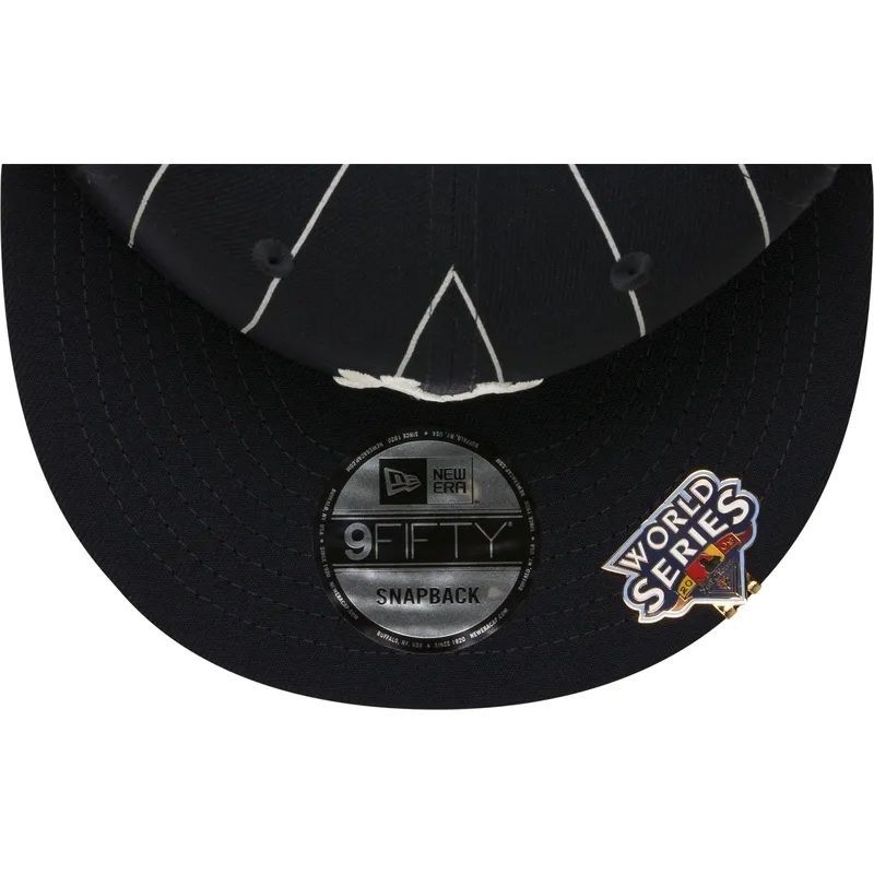 petten-plat-marineblauw-snapback-9fifty-pinstripe-visor-clip-van-new-york-yankees-mlb-van-new-era