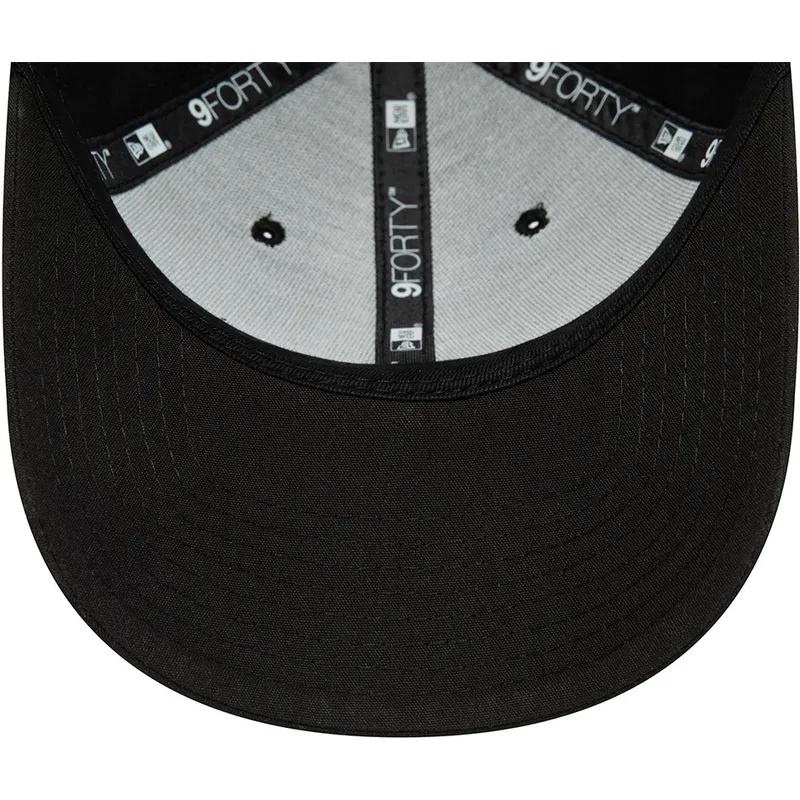 petten-gebogen-zwart-verstelbaar-9forty-repreve-van-tottenham-hotspur-football-club-premier-league-van-new-era