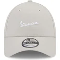 petten-gebogen-beige-verstelbaar-9forty-seasonal-van-vespa-piaggio-van-new-era