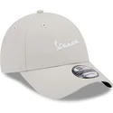 petten-gebogen-beige-verstelbaar-9forty-seasonal-van-vespa-piaggio-van-new-era