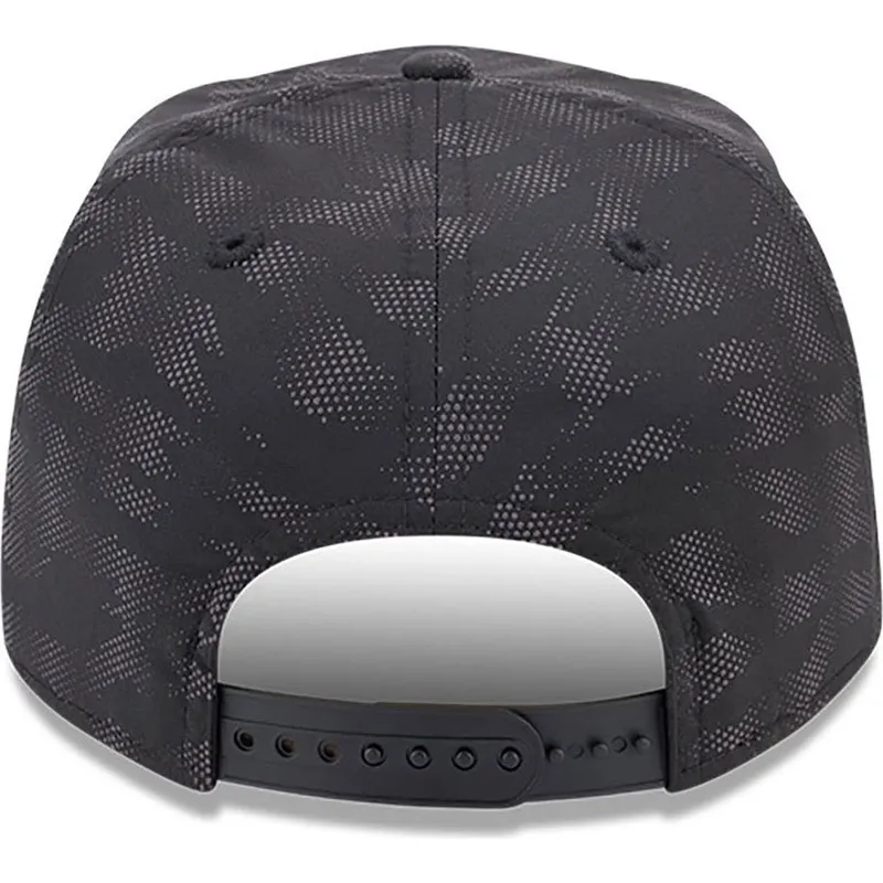 petten-gebogen-zwart-snapback-9fifty-stretch-snap-reflective-camo-van-manchester-united-football-club-premier-league-van-new-era petten-gebogen-zwart-snapback-9fifty-stretch-snap-reflective-camo-van-manchester-united-football-club-premier-league-van-new-era
