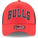 petten-gebogen-rood-snapback-a-frame-team-script-van-chicago-bulls-nba-van-new-era