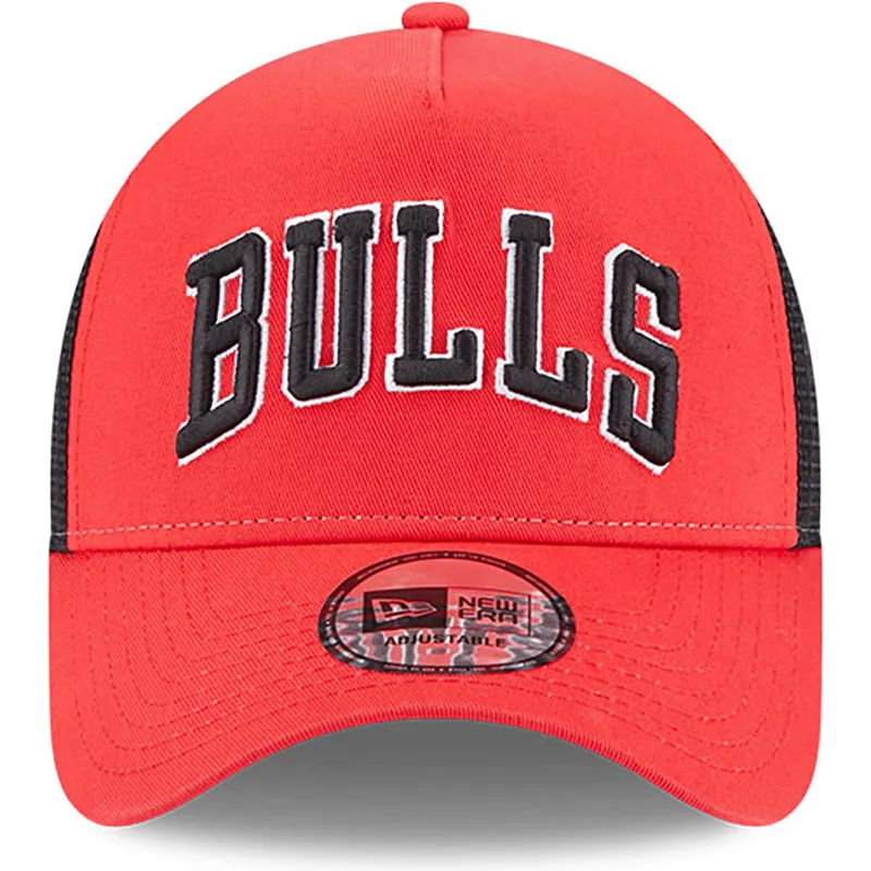 petten-gebogen-rood-snapback-a-frame-team-script-van-chicago-bulls-nba-van-new-era