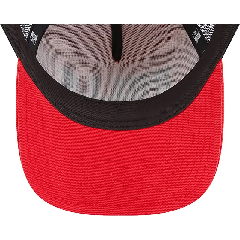 petten-gebogen-rood-snapback-a-frame-team-script-van-chicago-bulls-nba-van-new-era