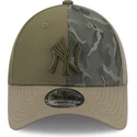 petten-gebogen-groen-verstelbaar-9forty-multi-texture-van-new-york-yankees-mlb-van-new-era