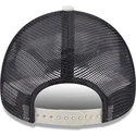 petten-gebogen-beige-snapback-a-frame-repreve-license-plate-van-miami-van-new-era
