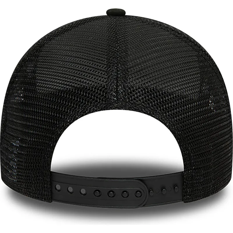 petten-gebogen-zwart-snapback-a-frame-repreve-license-plate-van-new-york-van-new-era