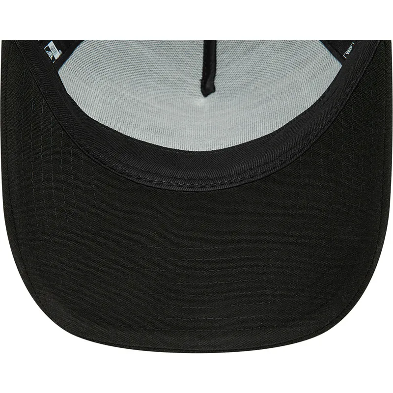 petten-gebogen-zwart-snapback-a-frame-repreve-license-plate-van-new-york-van-new-era
