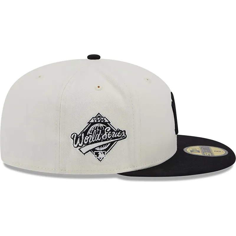petten-plat-wit-fitted-59fifty-championships-van-new-york-yankees-mlb-van-new-era