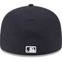 petten-plat-marineblauw-fitted-59fifty-team-outline-van-new-york-yankees-mlb-van-new-era