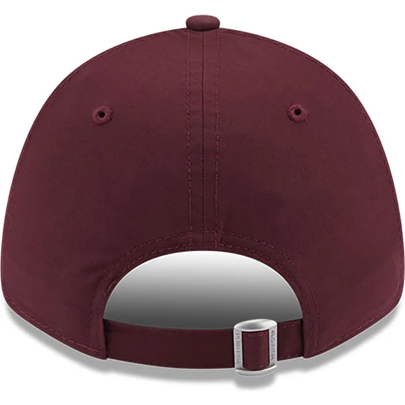 petten-gebogen-rood-verstelbaar-9forty-repreve-van-new-york-yankees-mlb-van-new-era