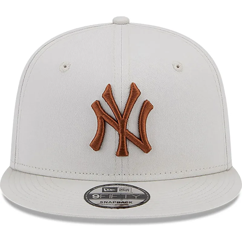 petten-plat-beige-snapback-9fifty-league-essential-van-new-york-yankees-mlb-van-new-era