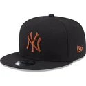 petten-plat-zwart-snapback-9fifty-league-essential-van-new-york-yankees-mlb-van-new-era