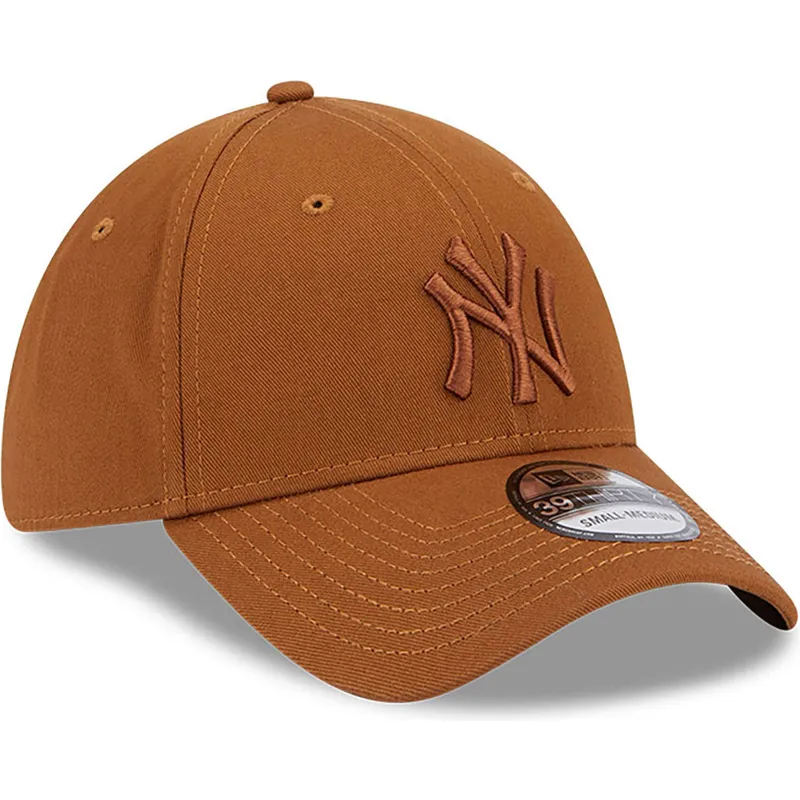 petten-gebogen-bruin-fitted-39thirty-league-essential-van-new-york-yankees-mlb-van-new-era