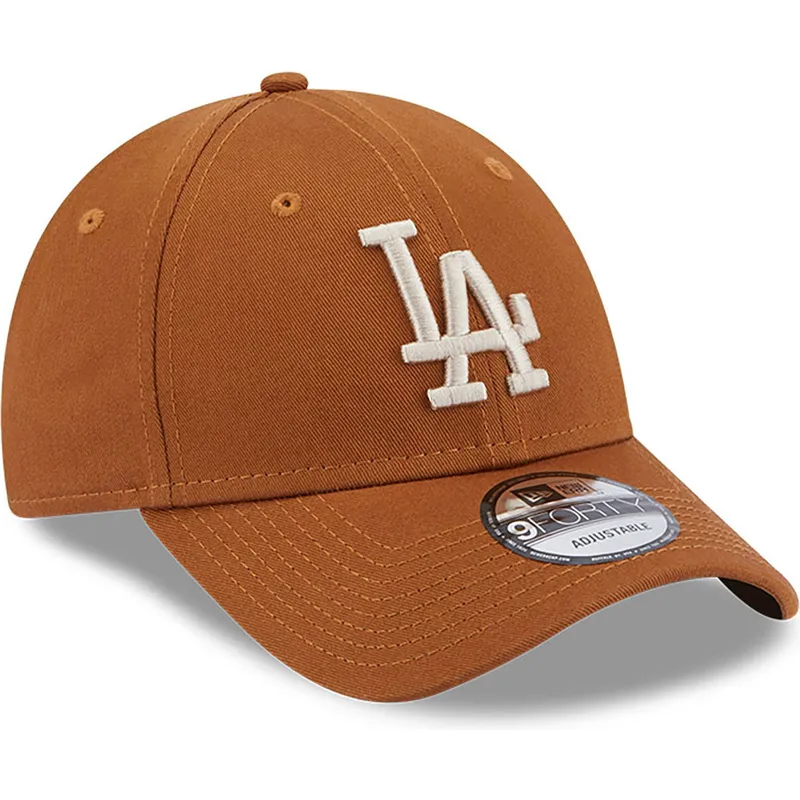 petten-gebogen-bruin-verstelbaar-9forty-league-essential-van-los-angeles-dodgers-mlb-van-new-era