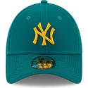 petten-gebogen-groen-verstelbaar-9forty-league-essential-van-new-york-yankees-mlb-van-new-era