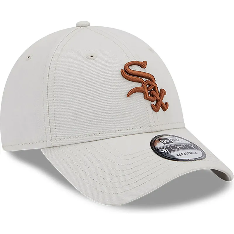 petten-gebogen-beige-verstelbaar-9forty-league-essential-van-chicago-white-sox-mlb-van-new-era