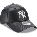 petten-gebogen-zwart-verstelbaar-9forty-leather-van-new-york-yankees-mlb-van-new-era