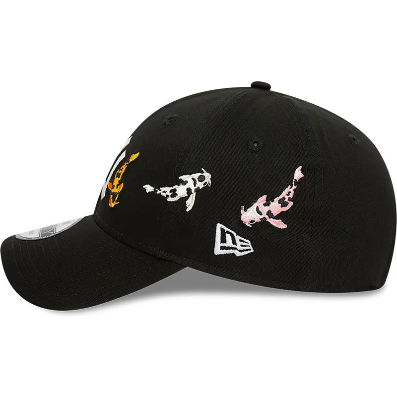 petten-gebogen-zwart-verstelbaar-9forty-koi-fish-van-new-york-yankees-mlb-van-new-era