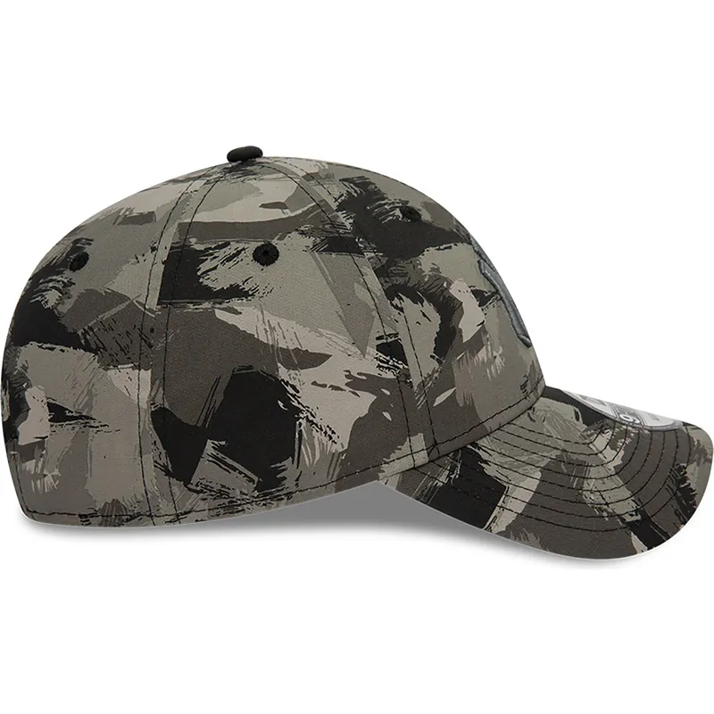 petten-gebogen-camouflage-verstelbaar-9forty-all-over-print-painted-van-new-york-yankees-mlb-van-new-era