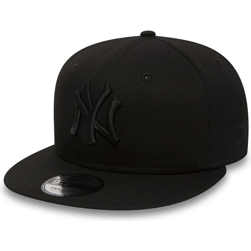 petten-plat-zwart-snapback-9fifty-black-on-black-van-new-york-yankees-mlb-van-new-era