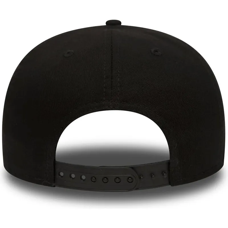 petten-plat-zwart-snapback-9fifty-black-on-black-van-new-york-yankees-mlb-van-new-era