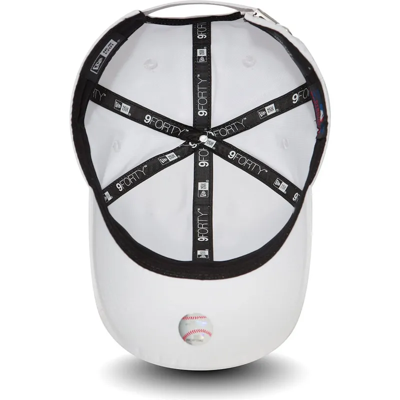 petten-gebogen-wit-verstelbaar-9forty-flawless-van-new-york-yankees-mlb-van-new-era