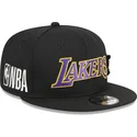 petten-plat-zwart-snapback-9fifty-post-up-pin-van-los-angeles-lakers-nba-van-new-era