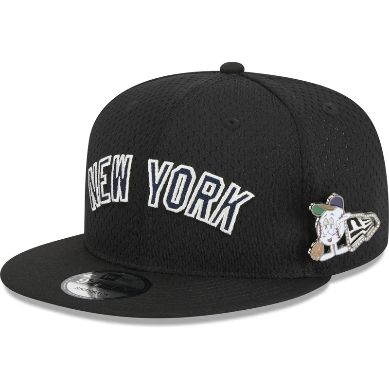 petten-plat-zwart-snapback-9fifty-post-up-pin-van-new-york-yankees-mlb-van-new-era