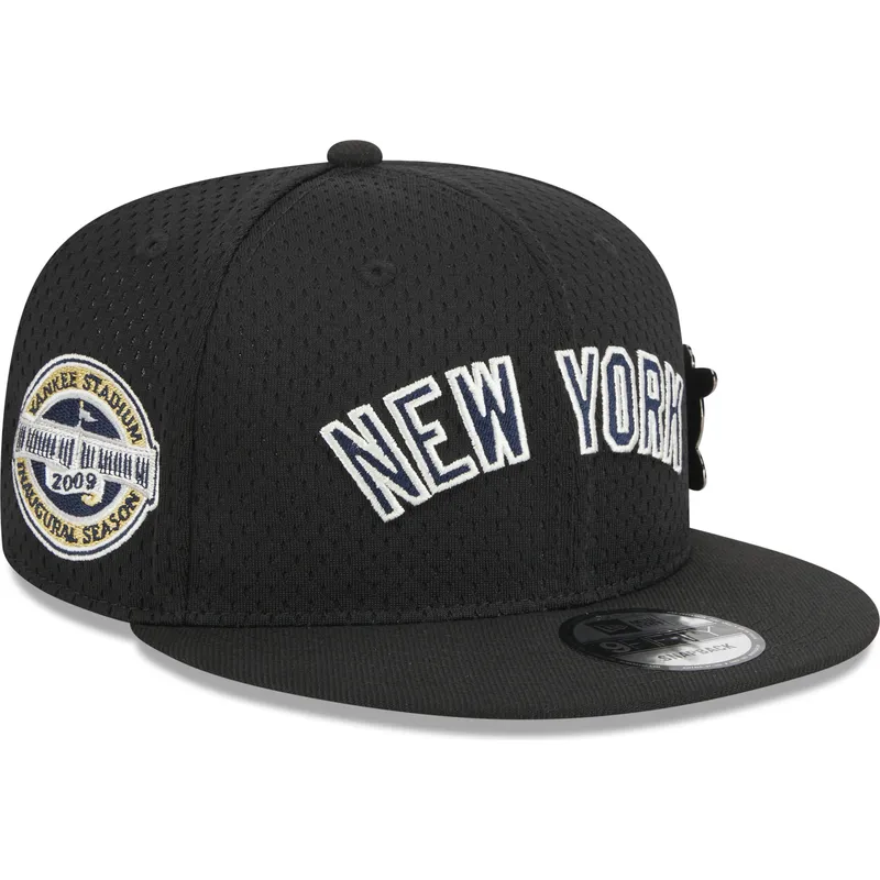 petten-plat-zwart-snapback-9fifty-post-up-pin-van-new-york-yankees-mlb-van-new-era
