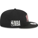 petten-plat-zwart-snapback-9fifty-post-up-pin-van-chicago-bulls-nba-van-new-era