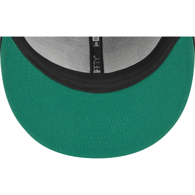 petten-plat-zwart-snapback-9fifty-post-up-pin-van-chicago-bulls-nba-van-new-era petten-plat-zwart-snapback-9fifty-post-up-pin-van-chicago-bulls-nba-van-new-era