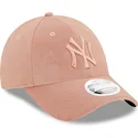 petten-gebogen-roze-verstelbaar-9forty-velour-van-new-york-yankees-mlb-van-new-era