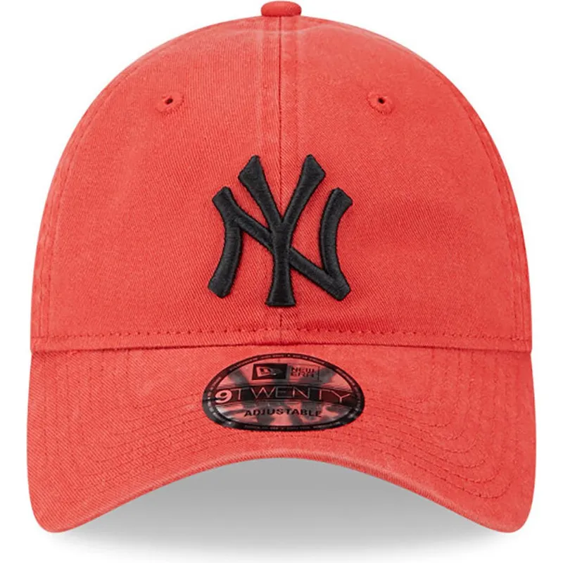 petten-gebogen-rood-verstelbaar-9twenty-league-essential-van-new-york-yankees-mlb-van-new-era