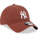 petten-gebogen-bruin-verstelbaar-9twenty-league-essential-van-new-york-yankees-mlb-van-new-era