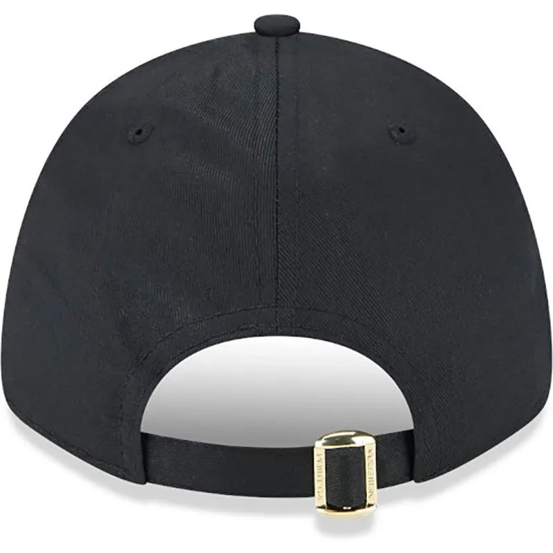 petten-gebogen-zwart-verstelbaar-9forty-pin-van-chicago-bulls-nba-van-new-era
